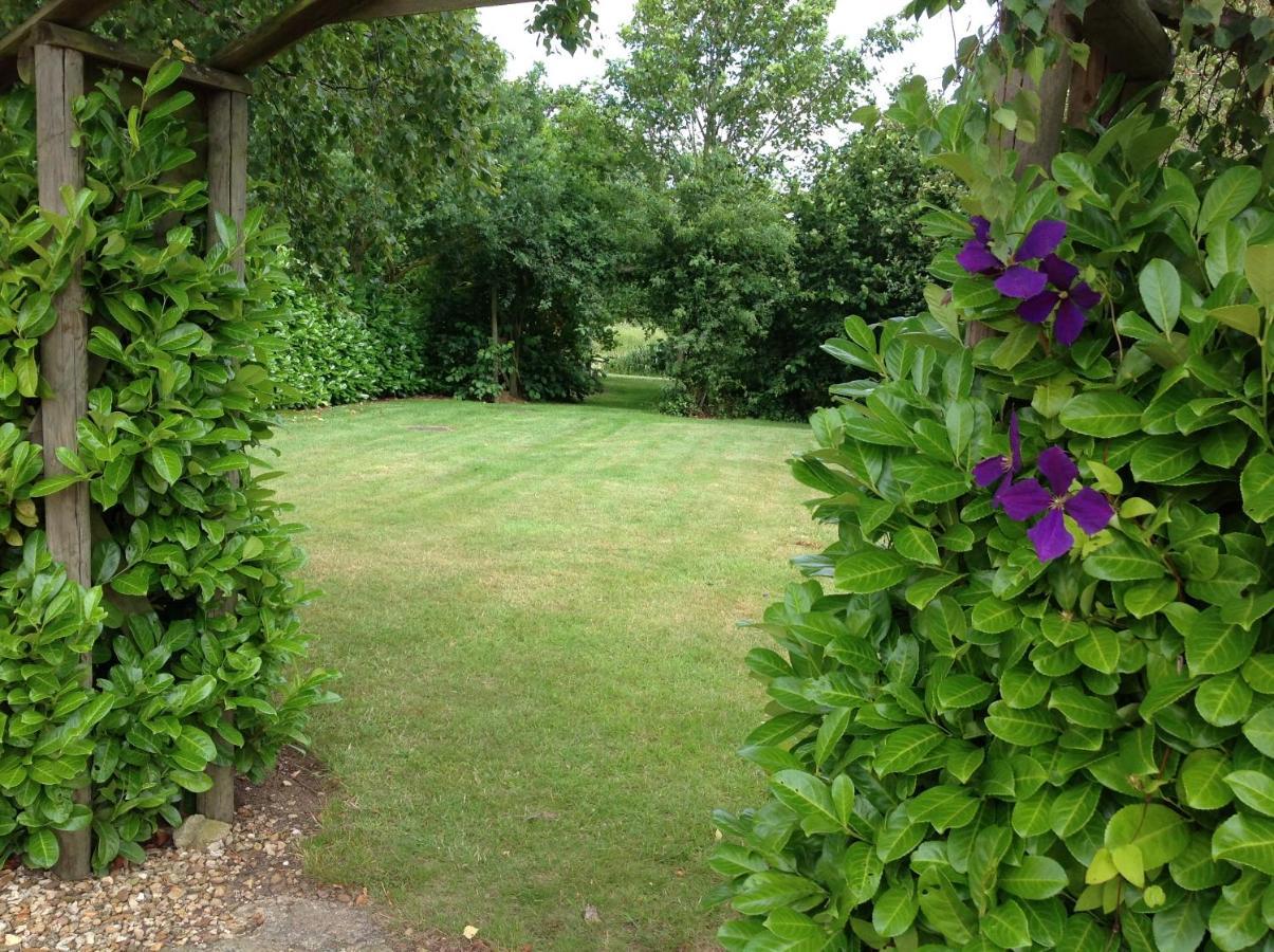 The Oak Lodge, Clematis Cottages, Stamford Eksteriør billede